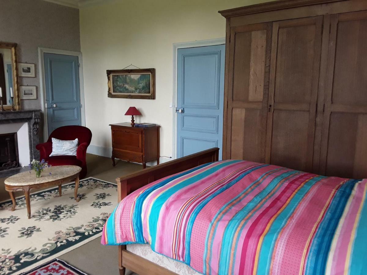 Le Chateau Du Grand Coudray Villaines-la-Juhel Esterno foto